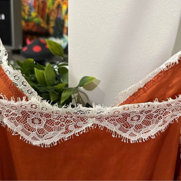 Urban outfitters out from under orange and white lace slip dress - Picture 11 of 13